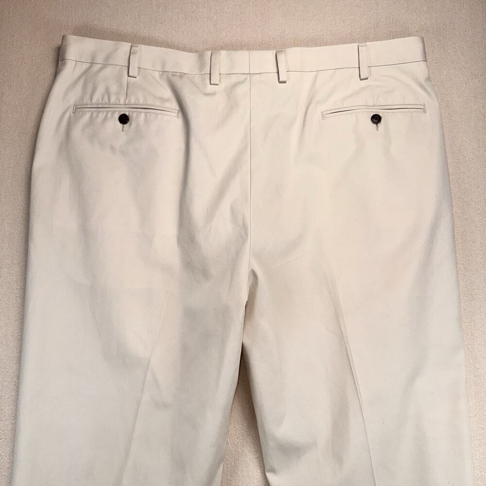 ORVIS Brand Pants 44x30 Men's Off-White Khaki Style Tapered Leg - Picture 6 of 7